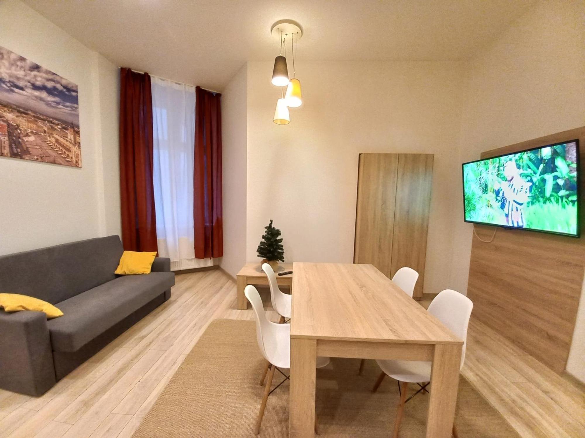 Old Town Apartments - B7 クラクフ エクステリア 写真